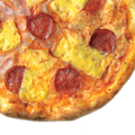 PIZZA MARCO (paradicsom, sajt, szalámi, angol szalonna, füstölt sajt)