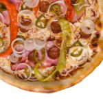PIZZA PICANTE (paradicsom, sajt, bacon, hagyma, pepperóni, zúzott chilipaprika)